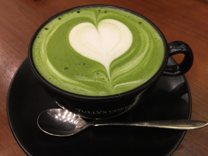 Matcha sencha genmaicha. Matcha latte.