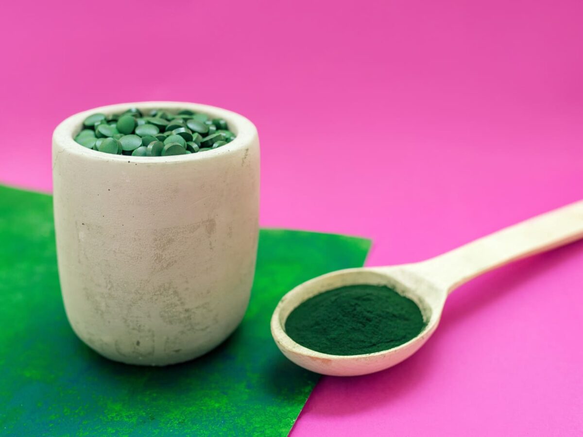 Chlorella augintiniams. Chlorella tabletės ir milteliai.