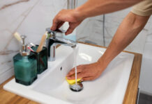 Pavasarinis namų tvarkymas: klaidos, kurios gali kainuoti daugiau nei galvojate Pavasarinis namų tvarkymas.